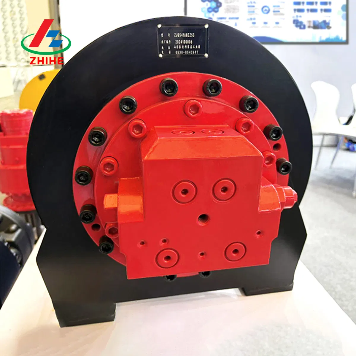 Winch and Hoist Hydraulic Tractors Cranes-Steel