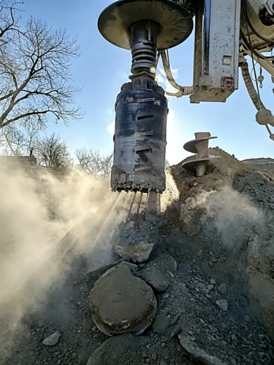 Heavy-Duty Rotary Drilling Rig with Custom Foundation Dr - product detail 5